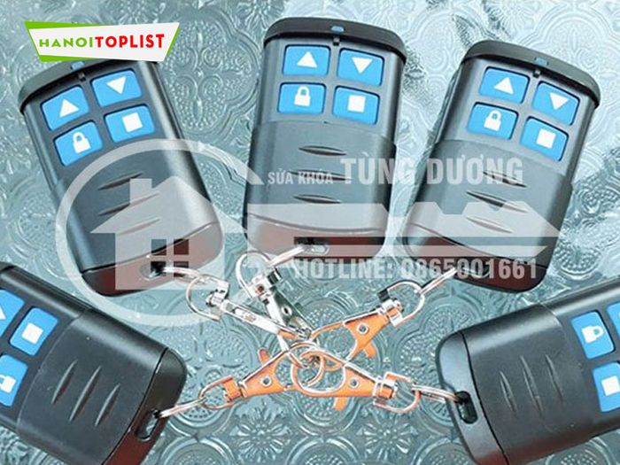 tho-khoa-tung-duong-dich-vu-lap-remote-cua-cuon-cau-giay-ha-noi-nhanh-chong-Mytour