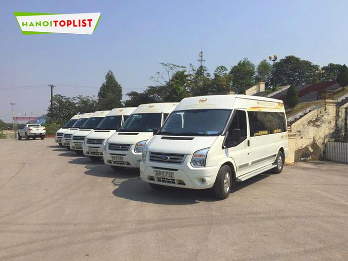 limousine-van-anh-Mytour