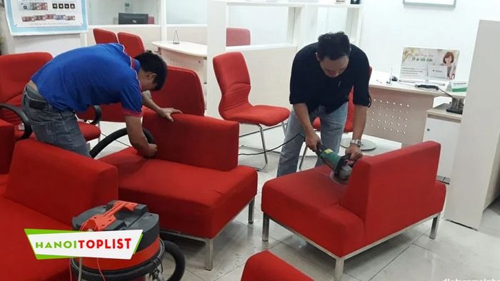 dich-vu-giat-ghe-sofa-starsclean