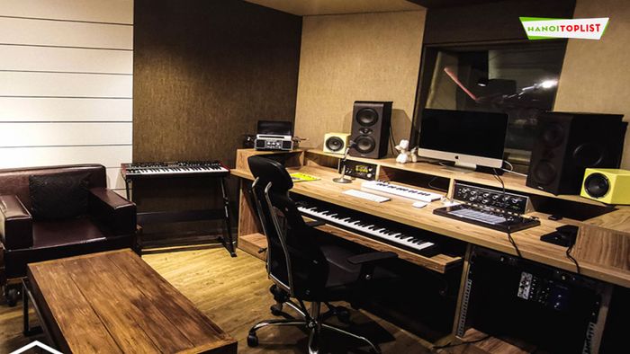 playground-studio-phong-thu-am-quan-hoan-kiem