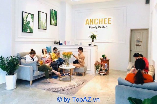 Anchee Clinic - địa chỉ trị mụn hiệu quả tại TPHCM