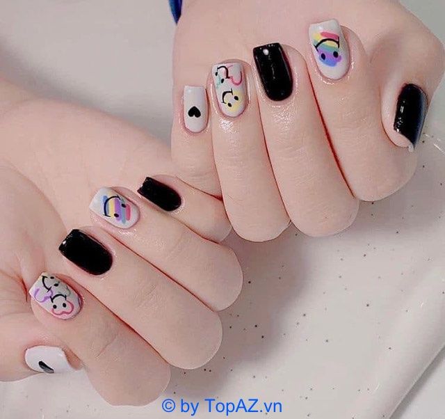 tiệm nail giá cả phải chăng tại quận 4