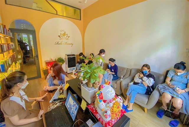 Nặn mụn uy tín tại TP.HCM với Rebi Beauty Spa