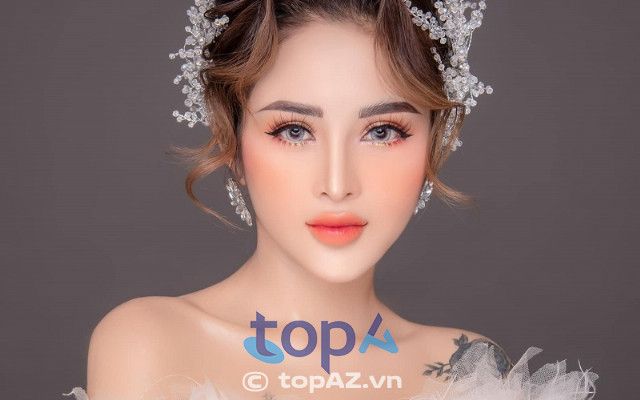 Địa chỉ trang điểm cô dâu nổi bật tại TPHCM