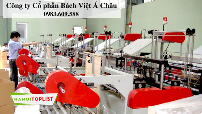 bach-viet-a-chau-Mytour