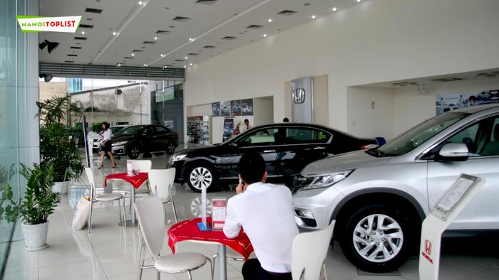 cua-hang-honda-long-bien