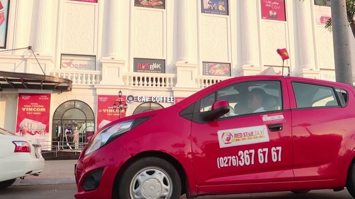 Taxi Sao Đỏ tại Long An