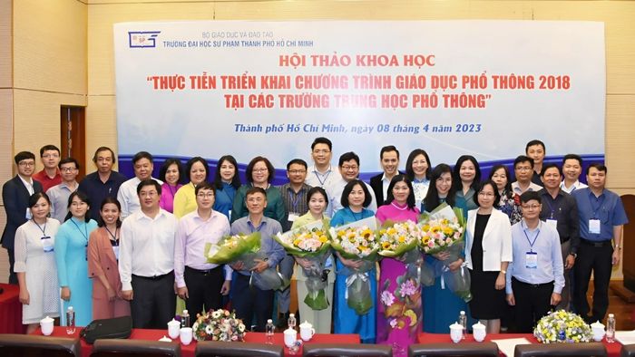 Học phí tại HCMUE Đại học Sư phạm TPHCM có những lợi thế gì?