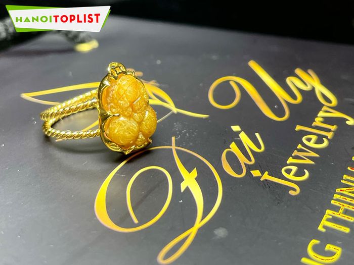 dai-uy-jewelry-Mytour