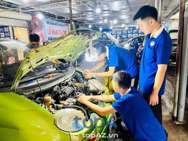 địa chỉ đào tạo nghề sửa ô tô tốt nhất tại Hà Nội
