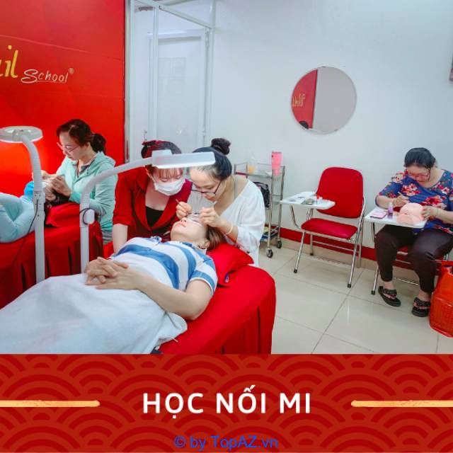 học nối mi tại TPHCM