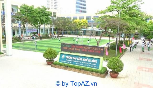 trường cao đẳng dạy nghề uy tín