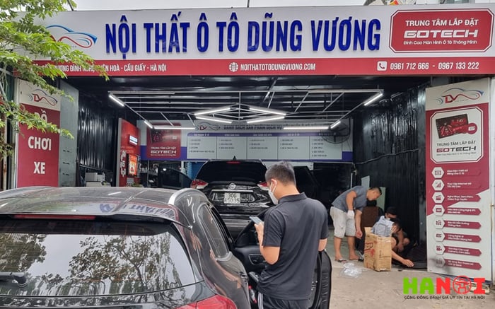 noi-that-o-to-dung-vuong-Mytour