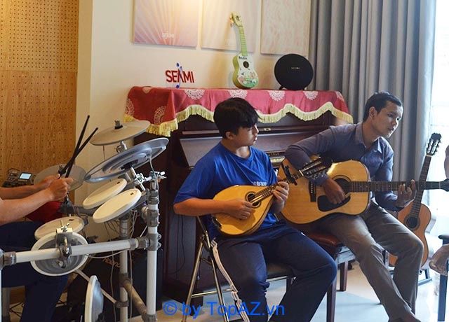 học guitar tại hcm