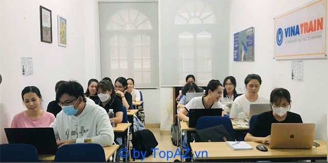 Khóa học nghiệp vụ xuất nhập khẩu uy tín tại TP. Hồ Chí Minh