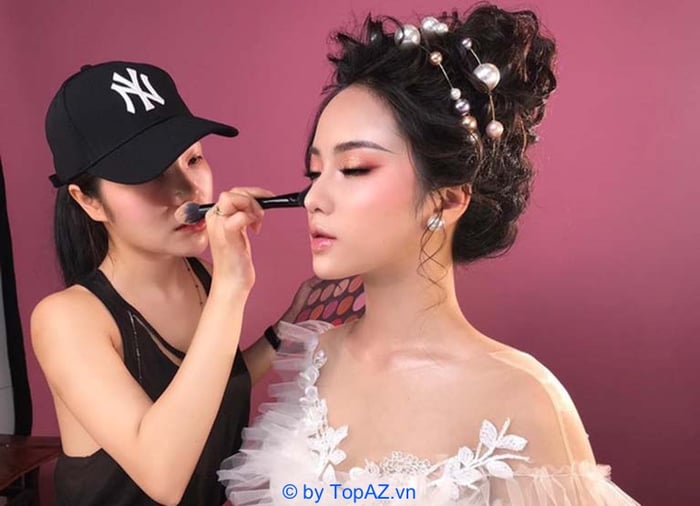 địa chỉ đào tạo makeup tại Hà Nội