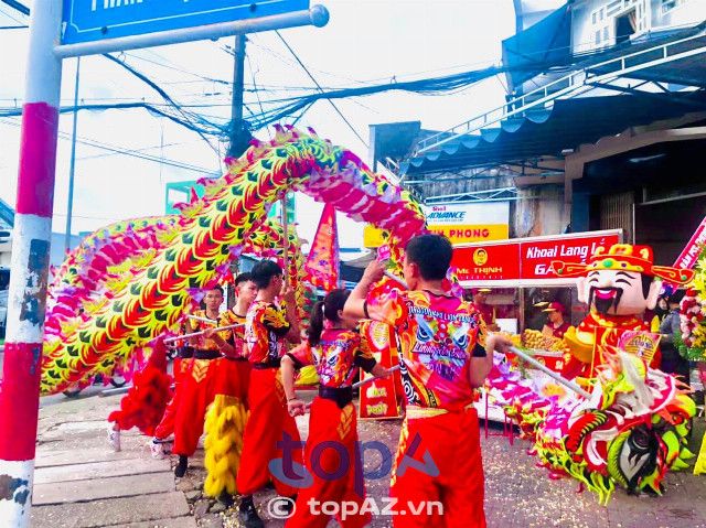 Đoàn Nghệ Thuật Lân Sư Rồng Tú Anh Đường tại Cần Thơ