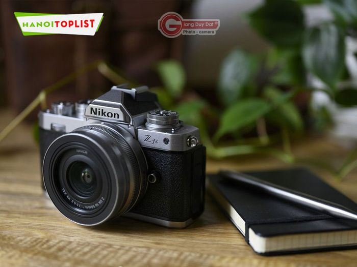 giang-duy-dat-camera-store-Mytour