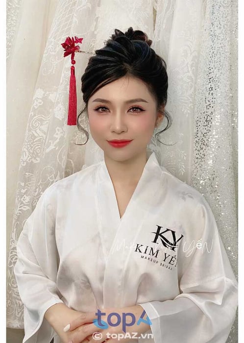 Kim Yến Make Up