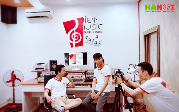 vietmusic-studio-Mytour