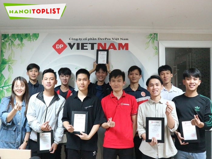 devpro-viet-nam-Mytour