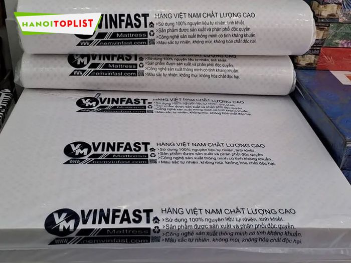 Nệm cao su VinFast trên Mytour