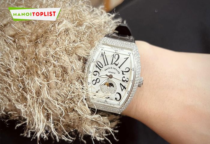 luu-y-khi-mua-dong-ho-franck-muller-cu-gia-cao-Mytour