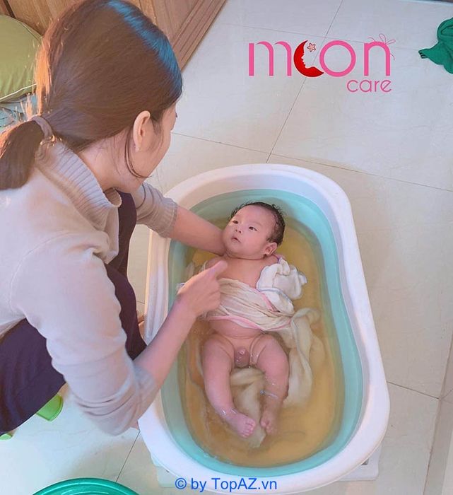Dịch vụ tắm cho bé tại nhà ở Hà Nội