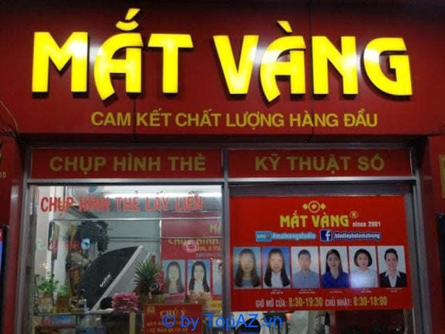 Chụp ảnh thẻ lấy liền