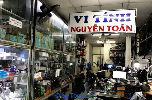 Vi Tính Nguyễn Toàn cung cấp dịch vụ sửa chữa laptop và máy tính với giá cả phải chăng và chất lượng dịch vụ tốt