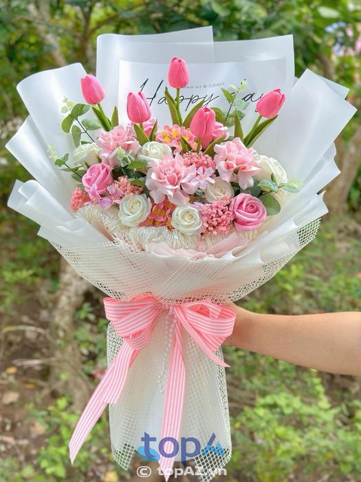 Cửa hàng hoa sinh nhật FLoLi tại Long Biên