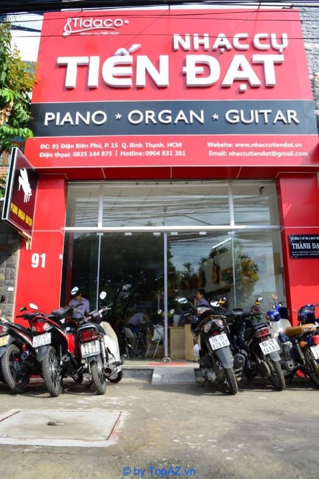 cửa hàng bán đàn piano tại TPHCM