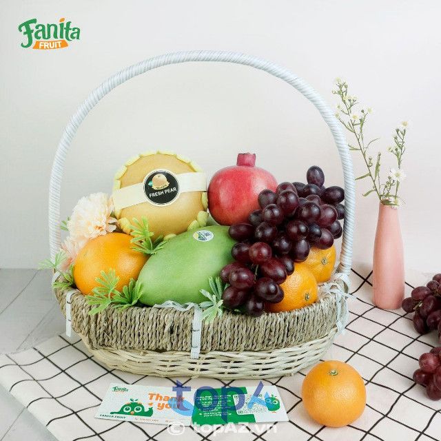 Giỏ quà khai trương sang trọng từ Fanita Fruit