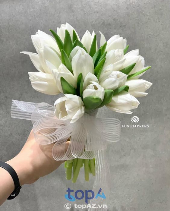 Lux Flowers - địa chỉ làm hoa cưới đẹp tại Đống Đa