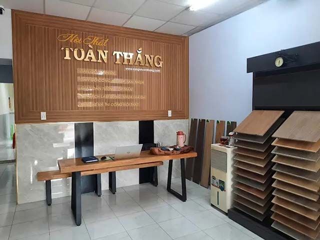 sàn nhựa giả gỗ với hệ thống hèm khóa tại TPHCM