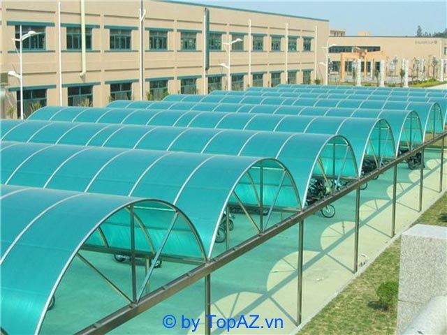 thi công tấm lợp nhựa polycarbonate tại TPHCM