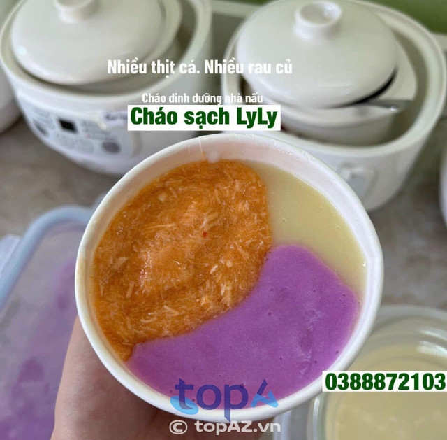 Cháo được phục vụ trong tô giấy sạch sẽ