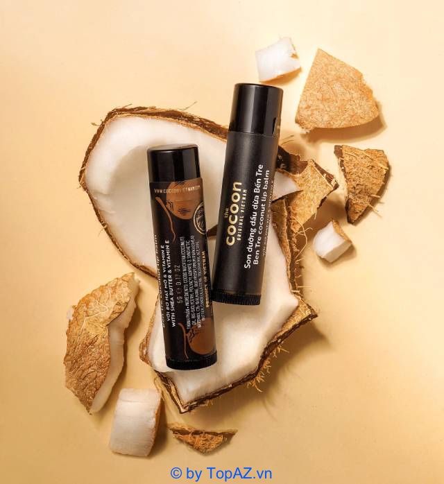 Son dưỡng môi giúp trị thâm hiệu quả.