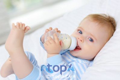 Sữa tăng cân phù hợp cho bé dưới 1 tuổi
