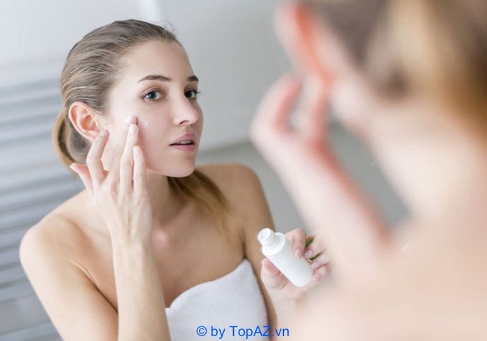 Kem dưỡng trắng da mặt Nhật Bản