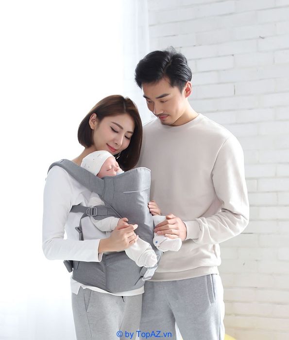 đai địu cho bé sơ sinh