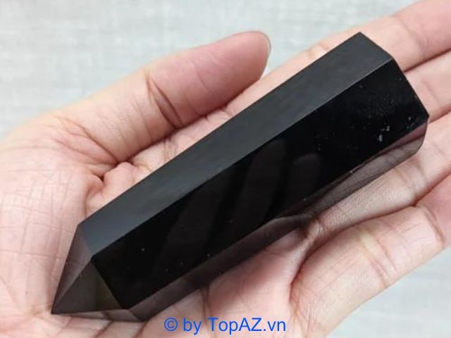 Từ lâu, trụ đá Núi Lửa đã được công nhận là một vật phẩm phong thủy có khả năng tạo ra sự vững chắc trong sự nghiệp của gia chủ.
