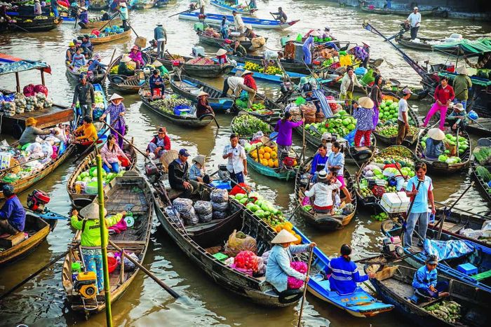 Tháng 10 nên du lịch ở đâu? Khám phá 10 điểm đến lý tưởng cho mùa thu này