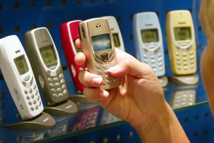 Điện thoại cục gạch vẫn duy trì một vị trí đặc biệt trong lòng người dùng dù sóng 2G đã bị cắt bỏ.