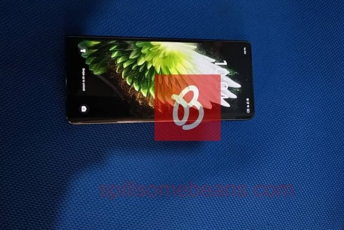 Hình ảnh thực tế của Phantom V Fold 2