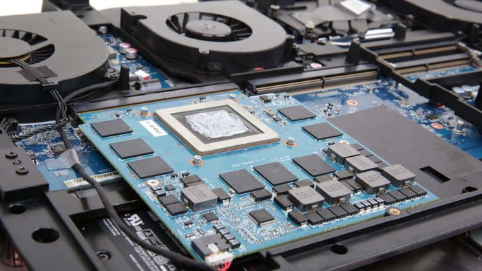 Hướng dẫn kết nối eGPU với laptop