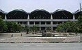Khu vực ga đi và đến.
