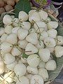 Quả roi Syzygium samarangense đang được bán ở Tây Bengal, Ấn Độ.
