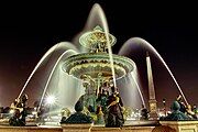 Đài phun nước tại quảng trường Place de la Concorde