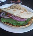 Bánh naan kẹp chay